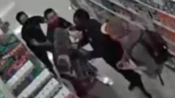 200512144828-target-store-mask-fight-orig-mg-00004624-live-video-1