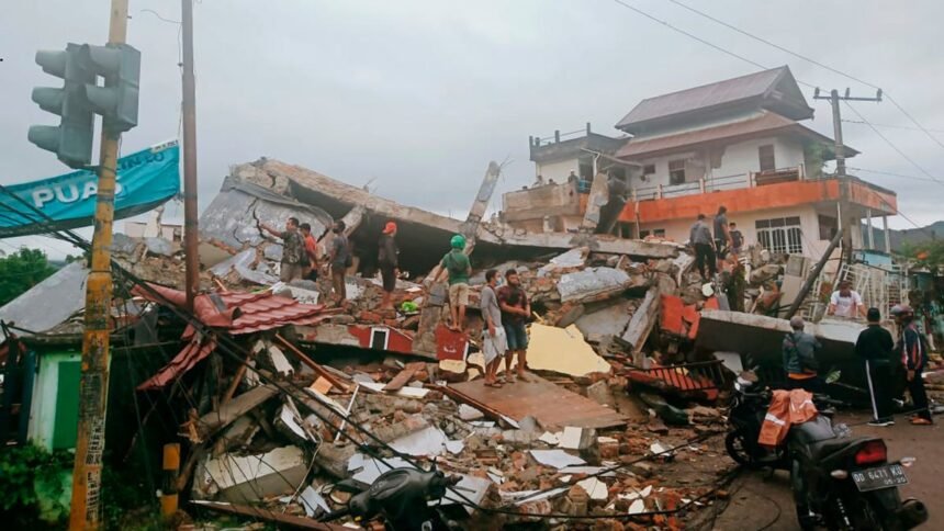 https___cdn.cnn.com_cnnnext_dam_assets_210114202000-mamuju-indonesia-earthquake