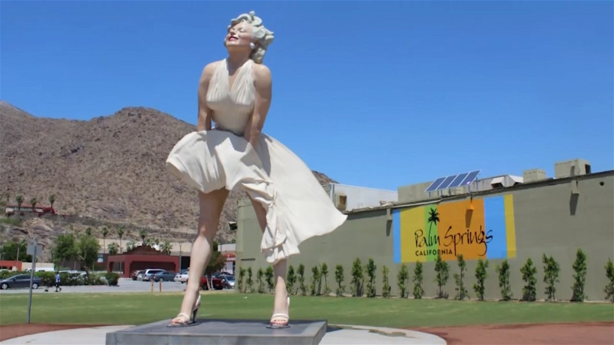 Forever Marilyn Statue Has Become Again Must-See Tourist Attraction
