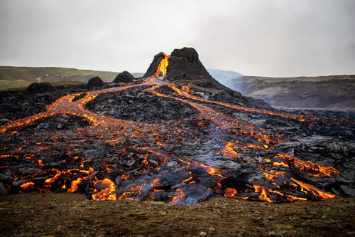 Icelandic man gets naked next to erupting volcano - KESQ