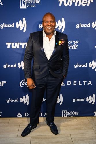 Tituss Burgess reacts to co-star Ellie Kemper's apology ...