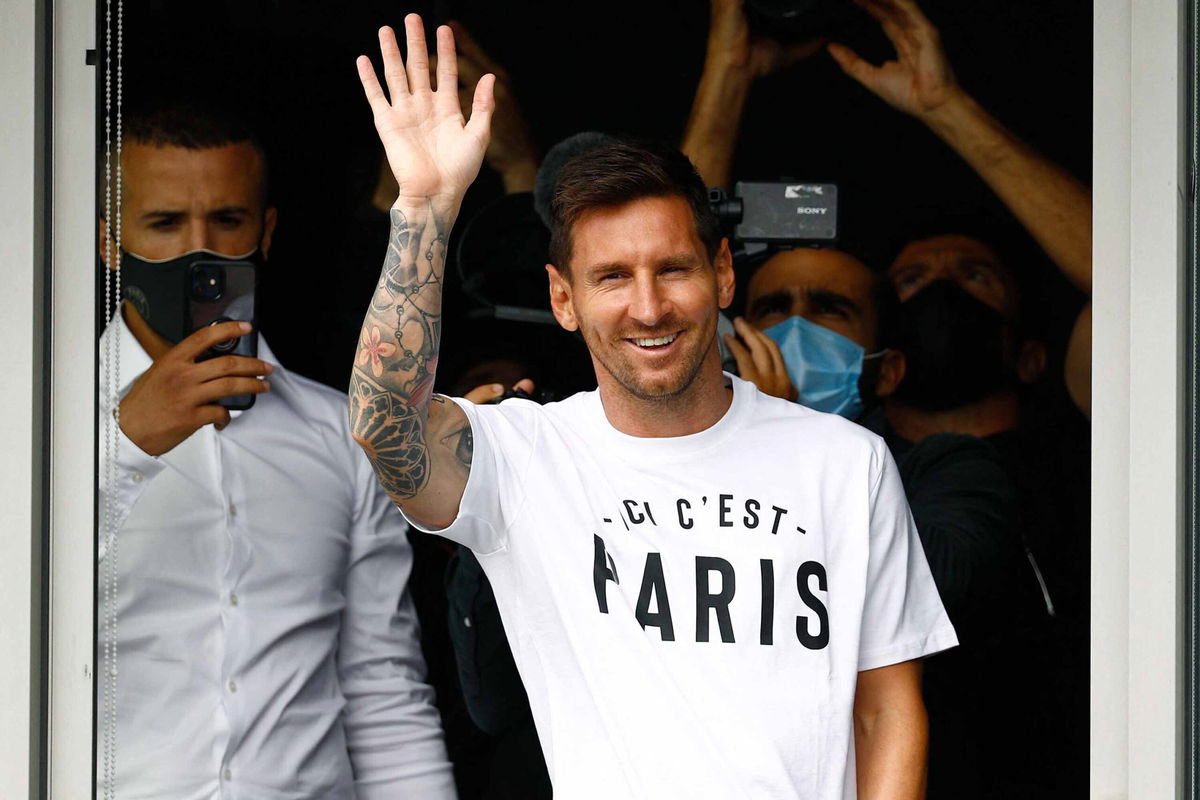 Lionel Messi's shirt sold out on Paris Saint-Germain's official