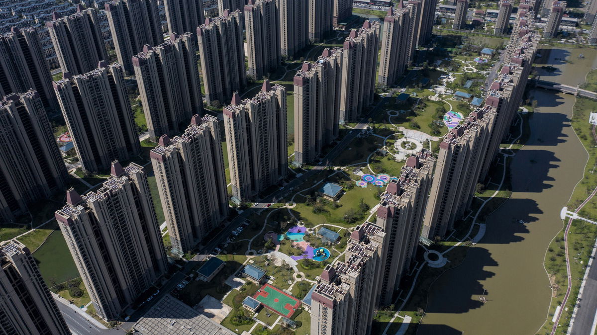 Evergrande Could Be About To Sell Its Property Management Unit In Scramble To Raise Cash Kesq