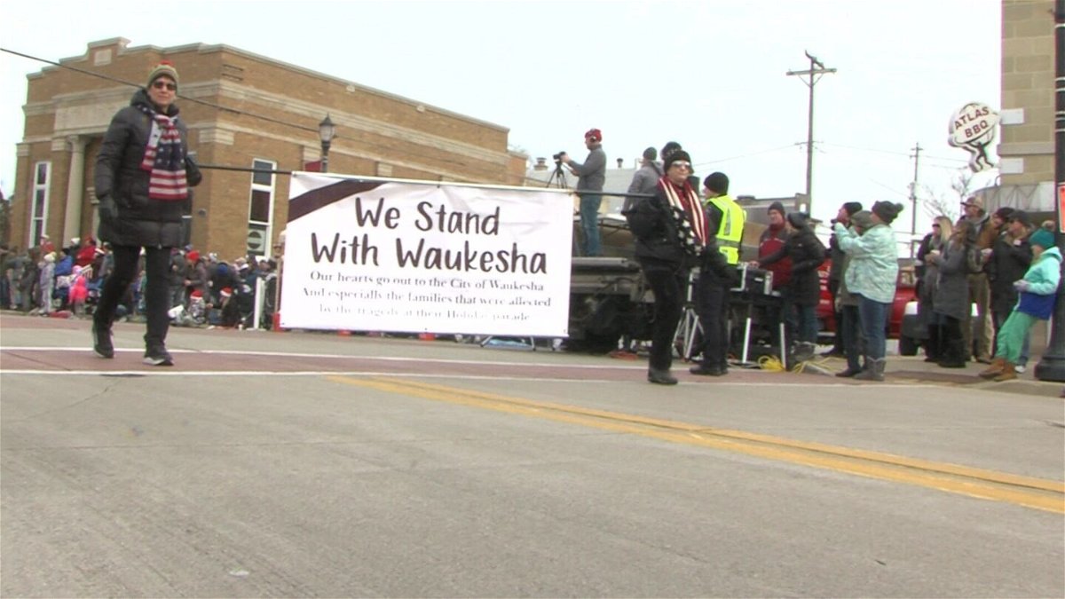 <i>WDJT</i><br/>Last Sunday's Waukesha Christmas parade tragedy left several area parade directors in a very difficult position