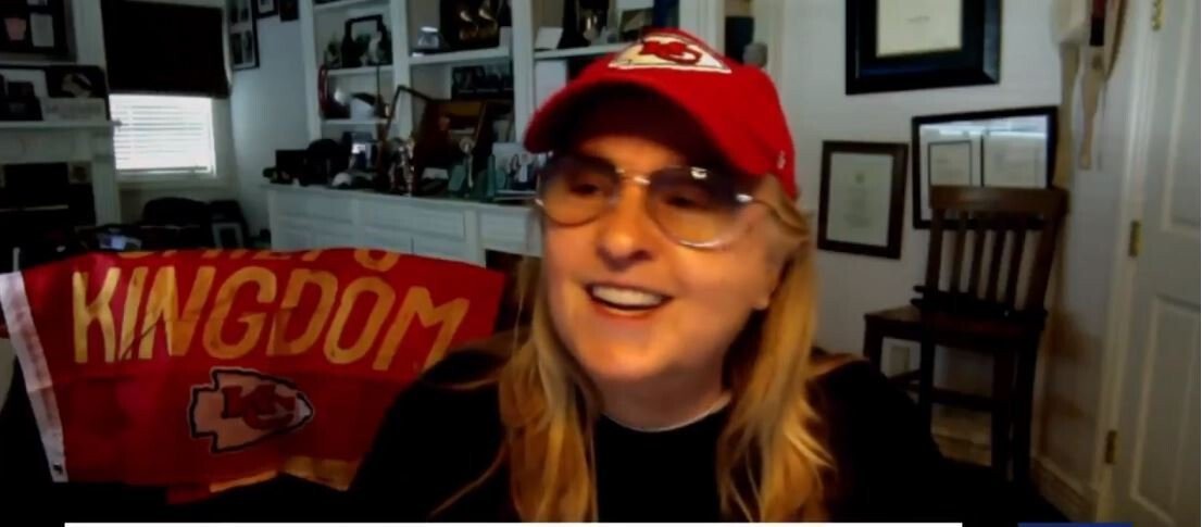 <i>KCTV</i><br/>Melissa Etheridge pays tribute to Chiefs coach with 'Chocolate Cake' song.