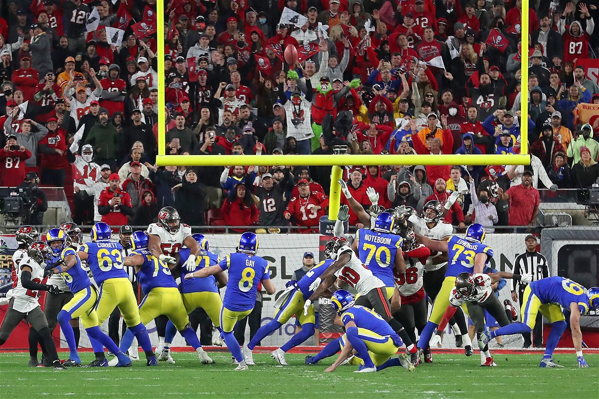 <i>Cliff Welch/Icon Sportswire/Getty Images</i><br/>Matt Gay kicks the game-winning field goal with no time on the clock.