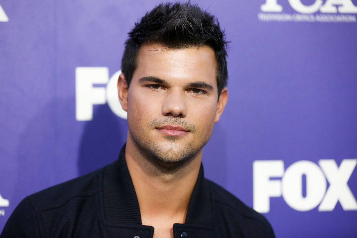 Taylor Lautner was scared to leave his house during the 'Twilight' craze -  KESQ