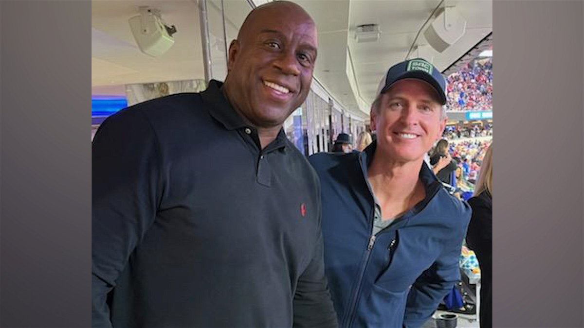 Magic Johnson and Gov. Gavin Newsom at the Rams-49ers game in Los Angeles (1/30/22)