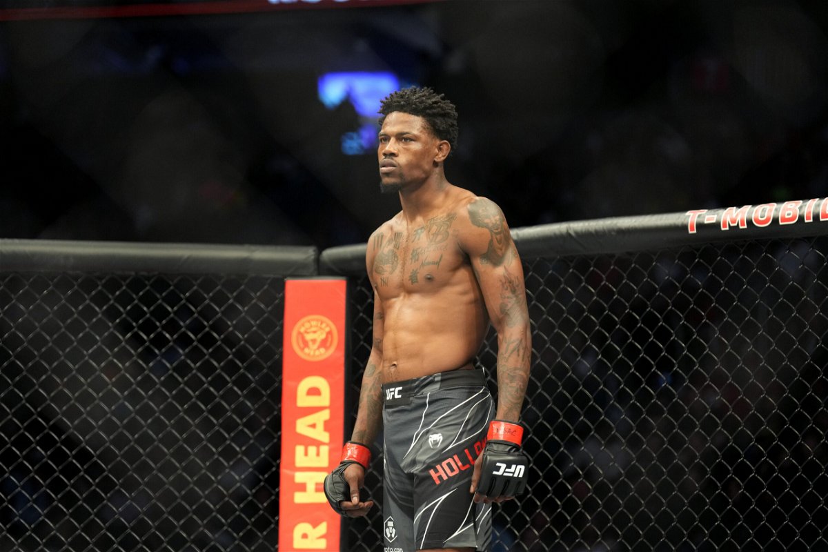 <i>Louis Grasse/PxImages/Icon Sportswire/Getty Images</i><br/>Kevin Holland prepares for a March 5 fight in Las Vegas.