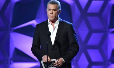 'Goodfellas' co-stars and others pay tribute to Ray Liotta