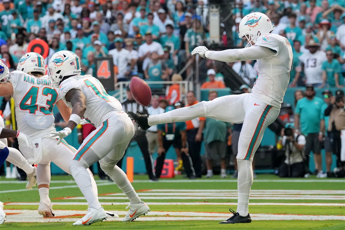 NFLPA to initiate review into handling of Tua Tagovailoa's injury as Miami  Dolphins take AFC East lead with gritty win over Buffalo Bills - KESQ