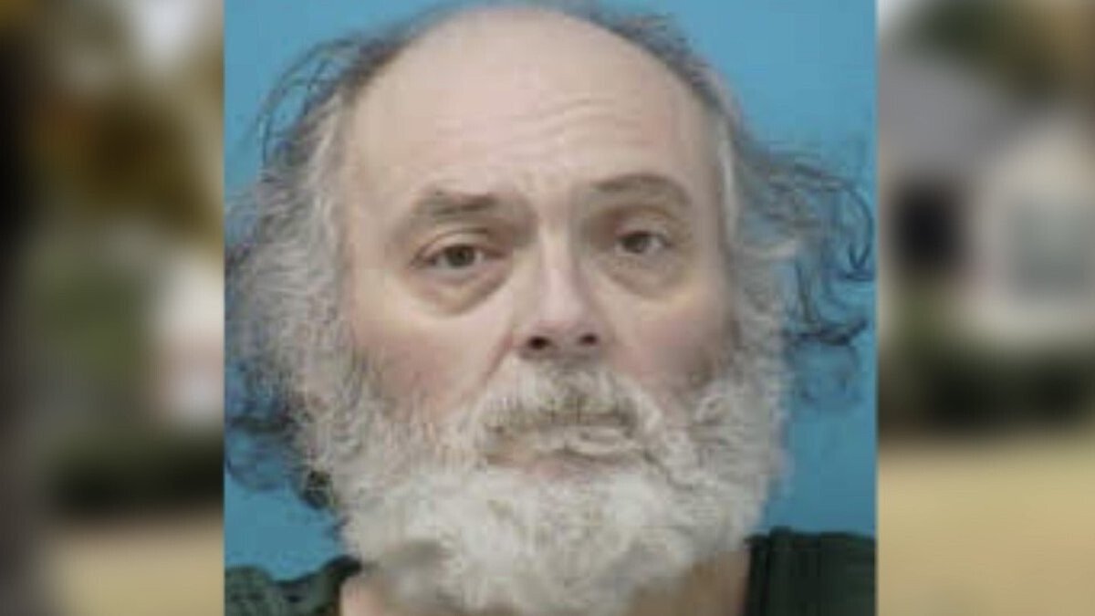 <i>Williamson County Sheriff's Office/WSMV</i><br/>Michael Charles Lee is accused of beating his brother-in-law to death.