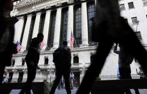 Stocks pulled back October 5 as a fresh batch of economic data revealed continued strength in the job market and America's services sector. That's led to new worries that the Federal Reserve's aggressive rate hikes