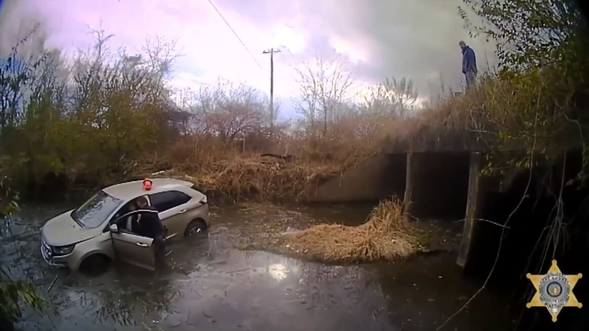 <i>KCTV</i><br/>Deputies and a Good Samaritan help rescue an 81-year-old man from icy creek.