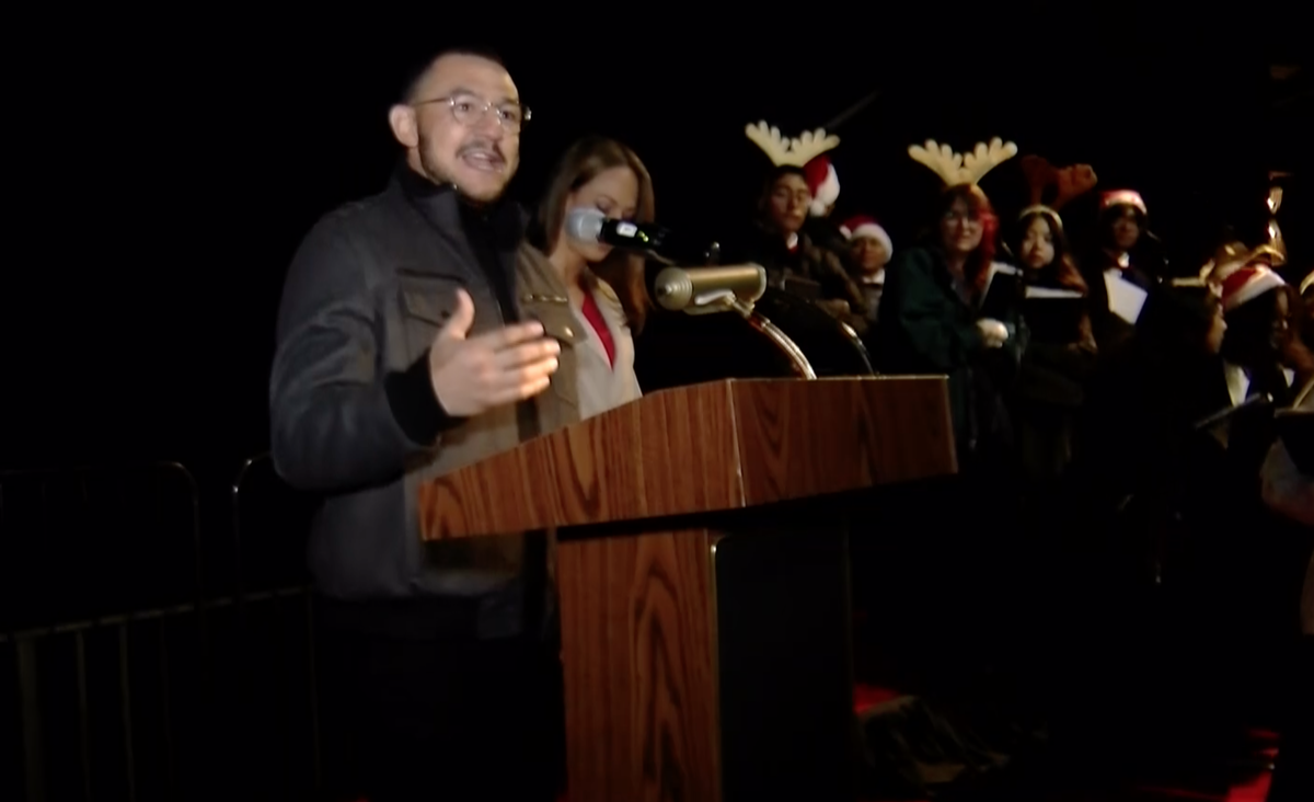 Palm Springs Aerial Tramway Christmas Tree Lighting Ceremony, 2014