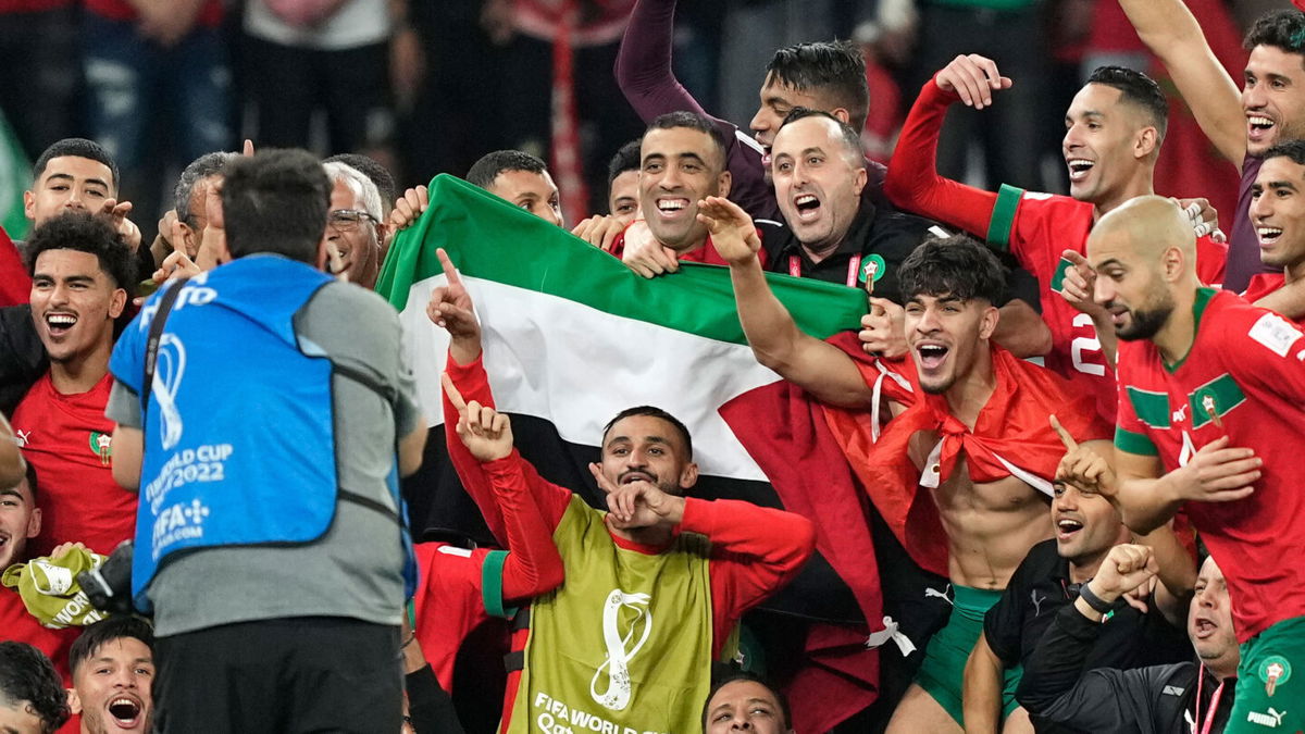 Morocco loses World Cup match, but handsome coach has fans