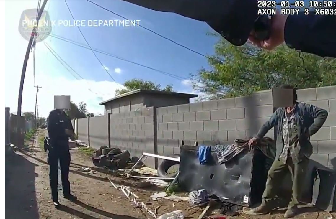 Body Cam Shows Phoenix Officer Shooting Killing Man Armed With Scissors Kesq 6770
