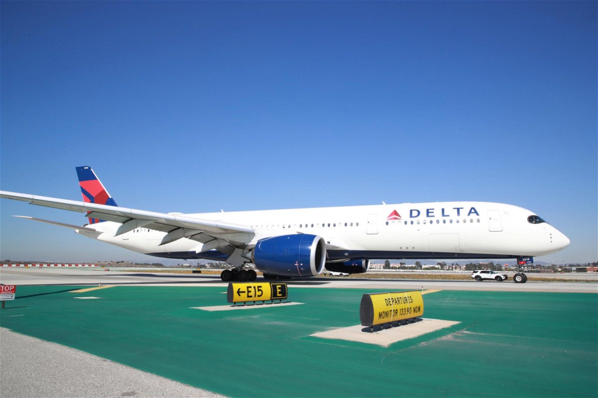 Delta Air Lines and Starbucks launch loyalty partnership