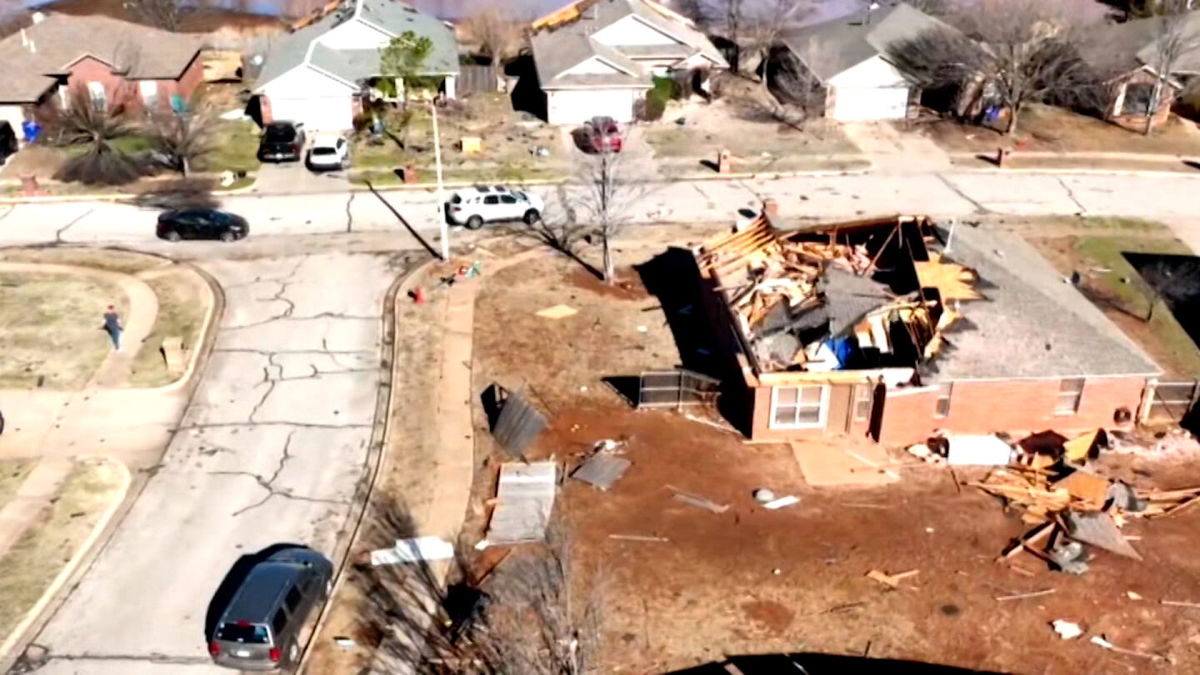 <i>CNN</i><br/>Aerial image of the damage from the storms that hit Norman