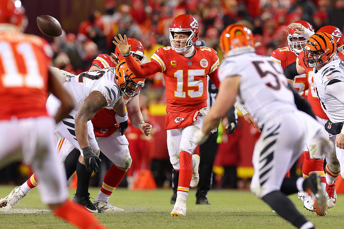 Insiders vote Kansas City Chiefs QB Patrick Mahomes as the NFL's