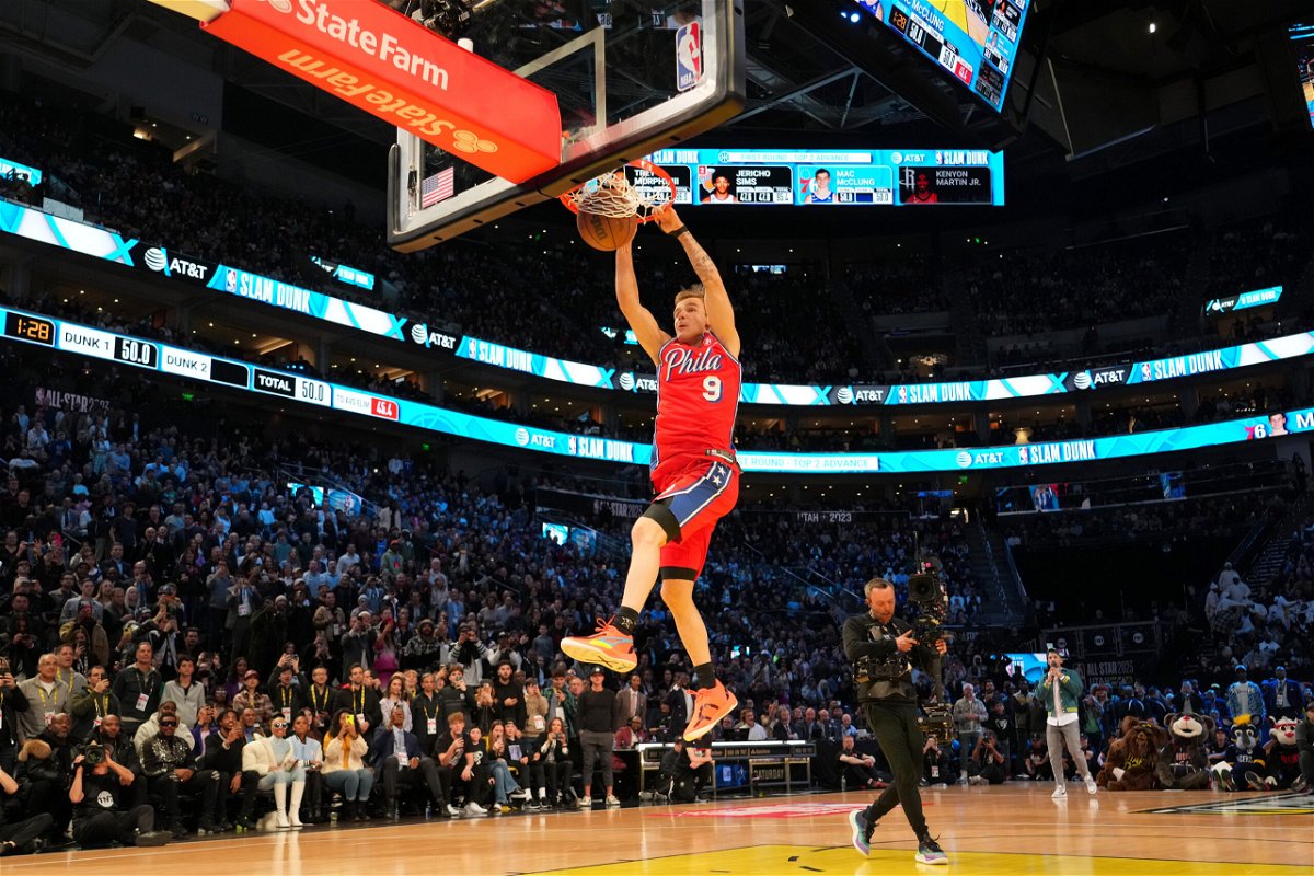 NBA All-Star Weekend: 5 Ways to Improve Dunk Competition - Page 4