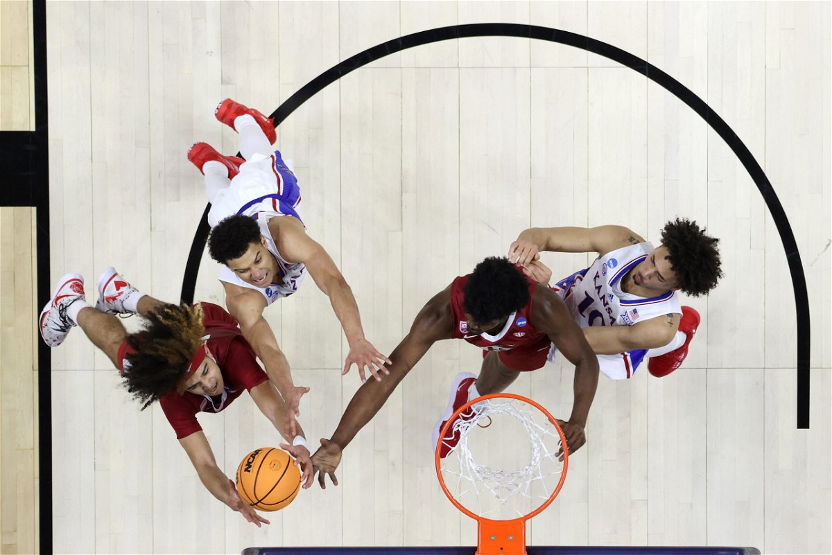 <i>Michael Reaves/Getty Images</i><br/>The Razorbacks held on to defeat the Jayhawks.