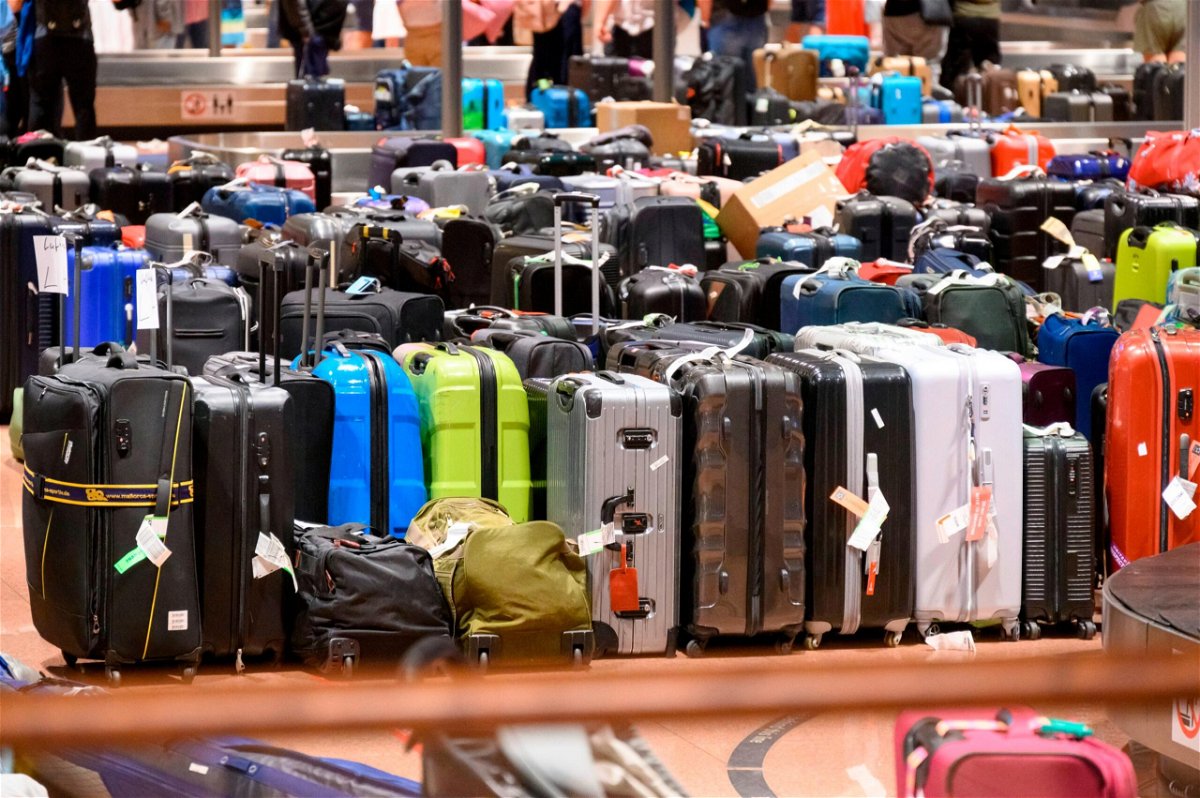 Here's how to get reimbursed for your damaged luggage on every U.S. airline