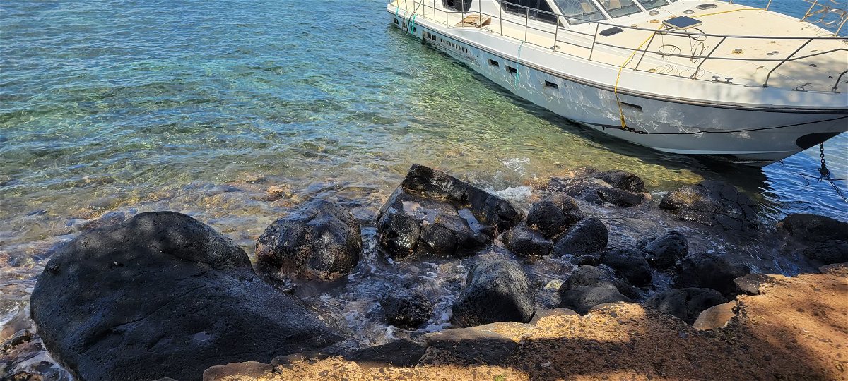 <i>Hawaii DLNR</i><br/>The grounded boat was refloated just 8 feet way from the historic stone