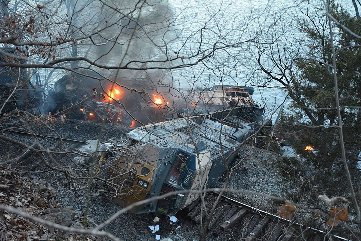 <i>Sam Richmond</i><br/>A CSX train derailed on the morning of March 8 in West Virginia after striking a rockslide.