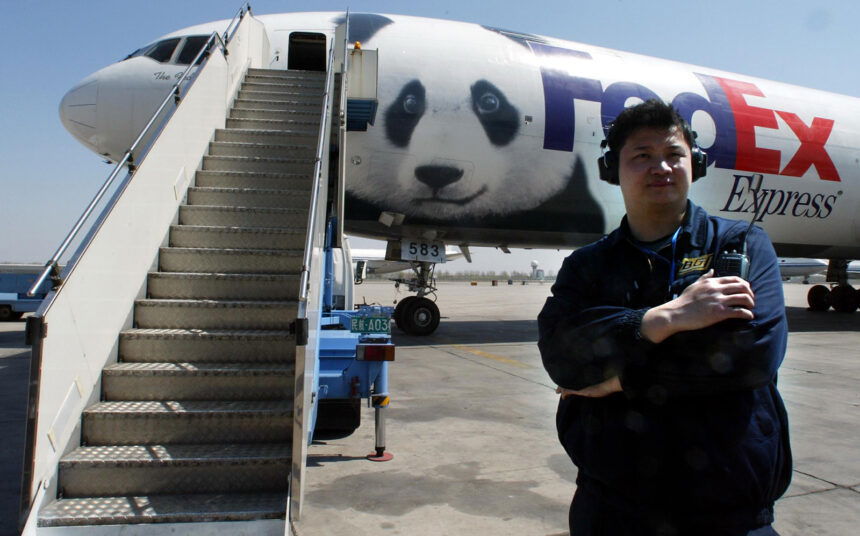 bring-ya-ya-home-how-a-panda-in-the-us-turbocharged-chinese