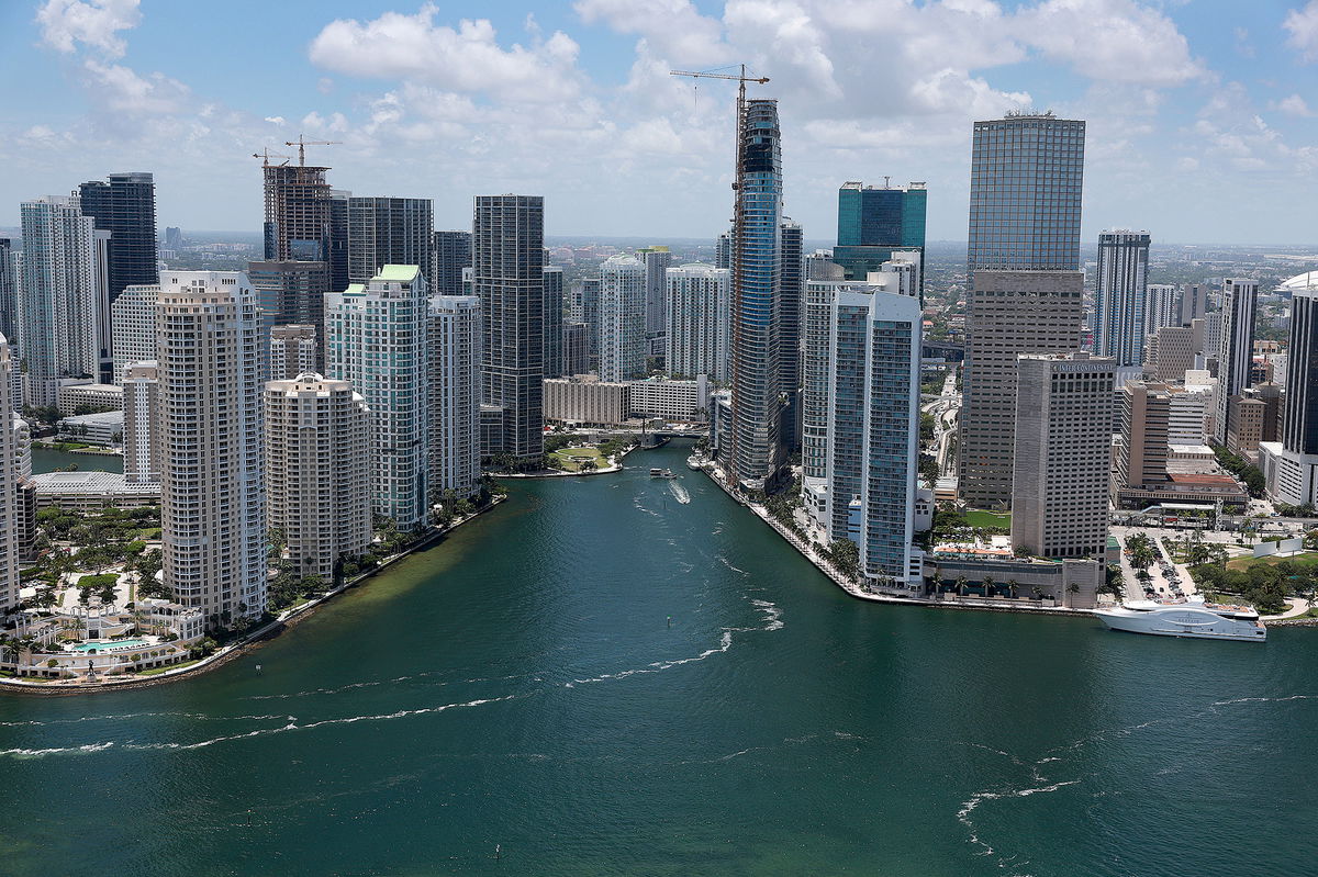 Miami Skyline Airplane Tour 2023