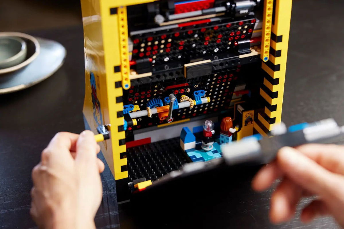 <i>LEGO</i><br/>The rear panel can be removed to reveal the inner workings of the game.