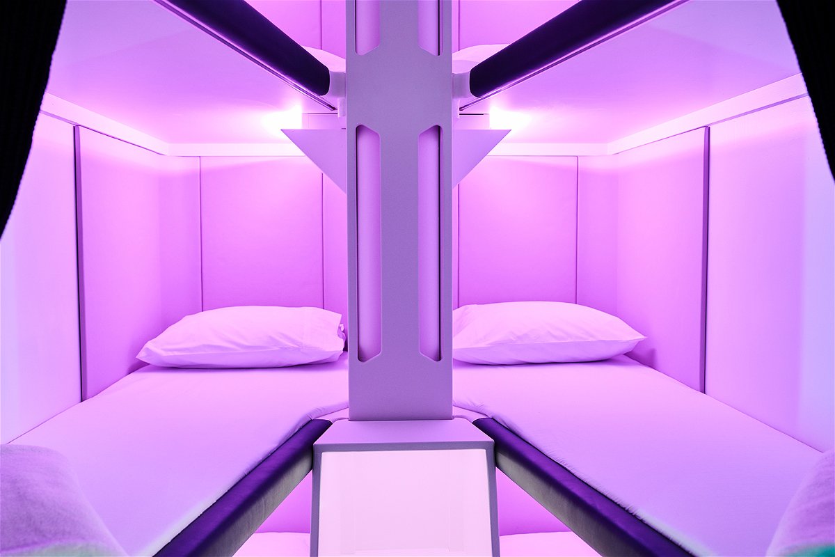 <i>Air New Zealand</i><br/>Lighting in the Skynest pods was designed to make passengers sleep better.