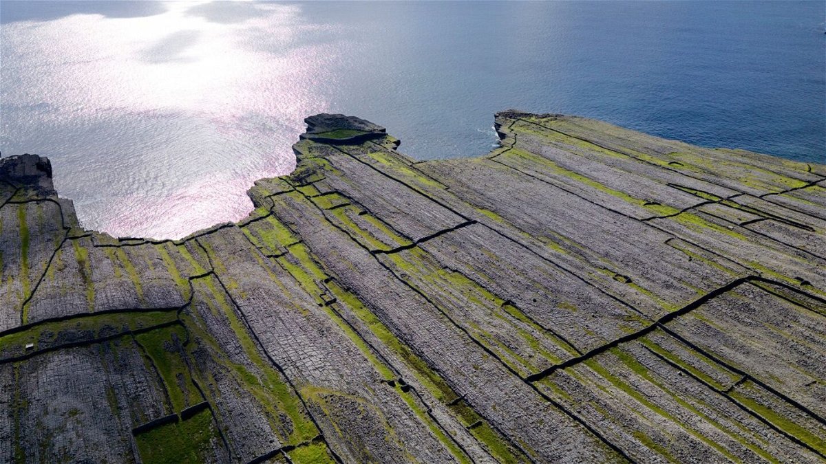 <i>Chris Hill/Tourism Ireland</i><br/>Inis Mór is the largest of Galway's Aran Islands