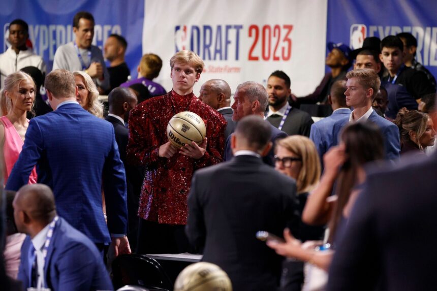 NBA Draft Pick Gradey Dick Goes Viral for 'Wizard of Oz' Suit