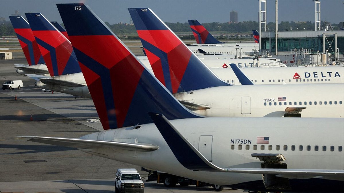 <i>Andrew Kelly/Reuters</i><br/>Delta has kept passengers abreast of their bags' location via their app since 2016.