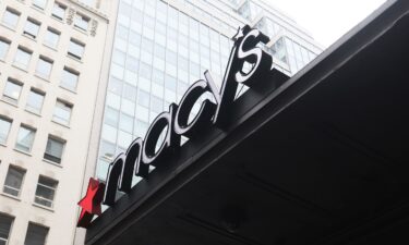 Macy's Sues to Stop  Billboard Ad at NYC Flagship Store - Bloomberg