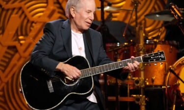 It’s only been a few months since legendary singer Paul Simon went public with his hearing loss and he now says he’s still adjusting.