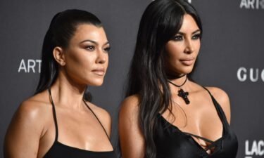 (From left) Kourtney Kardashian Barker and Kim Kardashian in Los Angeles in 2018.