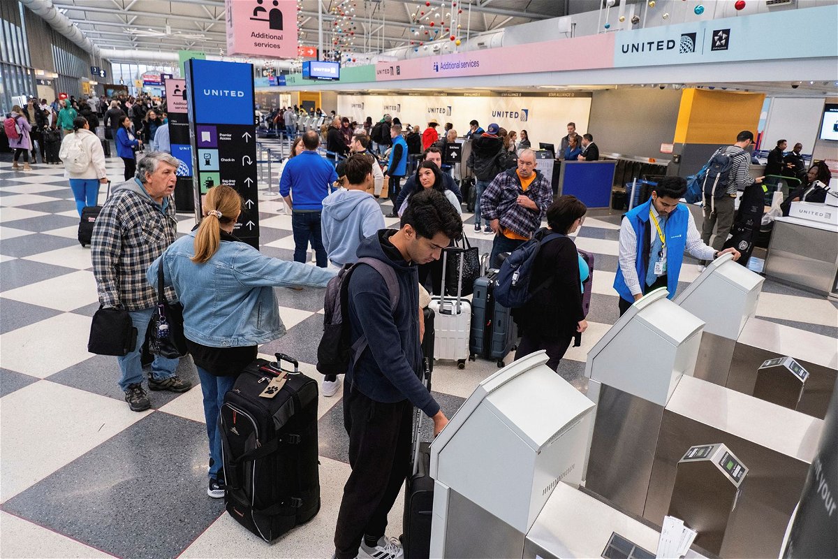 <i>Vincent Alban/Reuters</i><br/>The TSA has predicted its busiest ever holiday period at US airports.