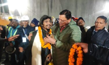 Cheers greeted a group of 41 workers as they were successfully removed from a collapsed tunnel under the Himalayas on Tuesday.