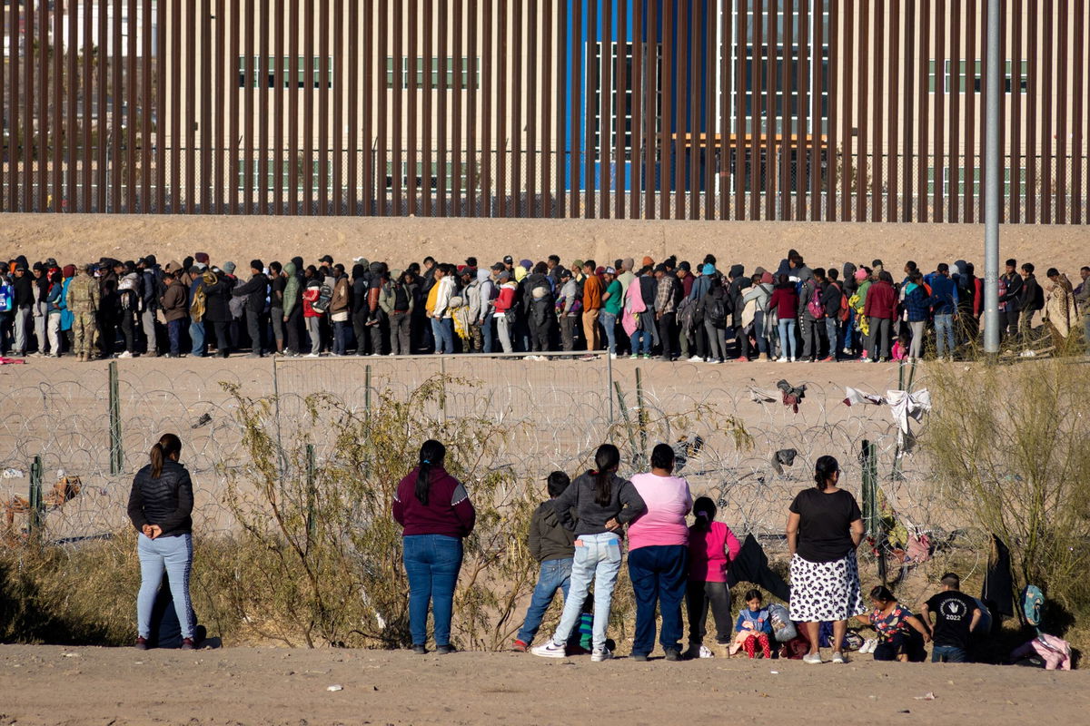 <i>Stringer/AFP/Getty Images</i><br/>Migrants take part in a caravan toward the border with the United States in Chiapas State