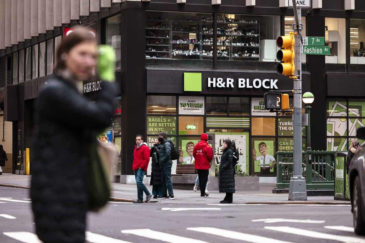 <i>Angus Mordant/Bloomberg/Getty Images via CNN Newsource</i><br/>An H&R Block office in New York