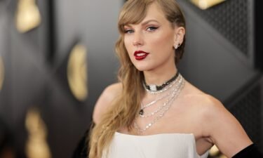 A photographer accuses Taylor Swift’s father of assault