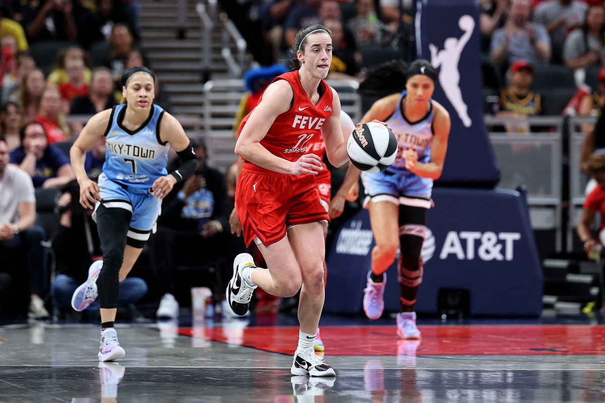 <i>Andy Lyons/Getty Images via CNN Newsource</i><br/>Caitlin Clark was on the end of a foul from Chennedy Carter