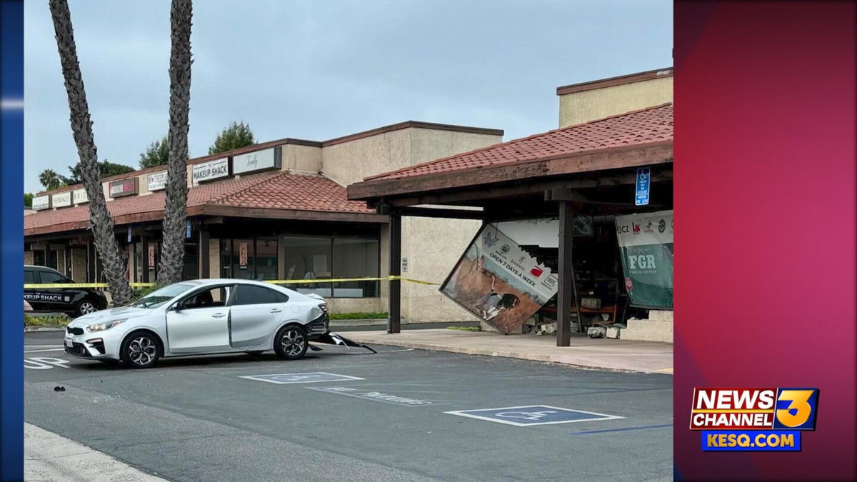 Aftermath of smash-and-grab burglary at gun store in Orange, CA (7/13/24)