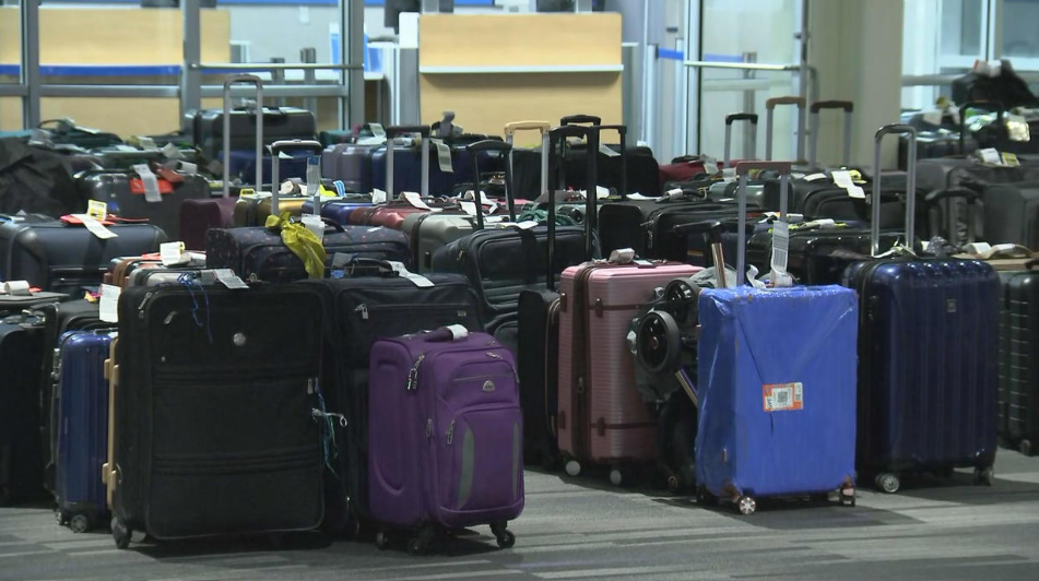 <i>KYW via CNN Newsource</i><br/>Dozens of American Airlines travelers say they were forced to wait hours for their bags after landing at Philadelphia International Airport on August 10 -- and many are still waiting on their luggage.