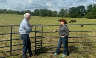 John King talks to Iowa voter Shanen Ebersole on her cattle ranch in Kellerton