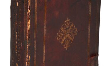 The book was printed in 1532 and bound with Machiavelli's "Florentine Histories" in an Italian binding