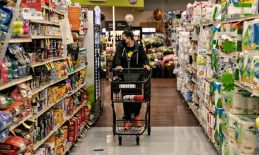 Albertsons called off a merger with Kroger's that would have combined the two largest grocery-store chains in the US after a judge recently put a halt to the proposed deal.